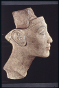 9.76; Nefertiti; YOYOTTE, Pharaos   S.114