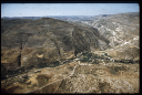 12.38 B64 W. el-Bēdan; Gesübers. nach S Abstieg von Nablus nach Baddan Jebel Kebir