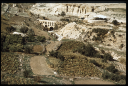 12.48 B74 Ain Duq; Blick nach N omajjad. Aquadukt antike Synagoge von Naaran/Neara
